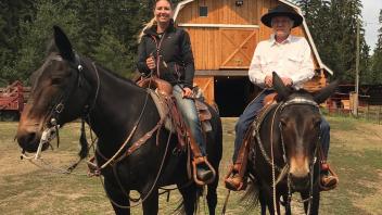 Dr. McLean with Alberta Donkey and Mule Club members